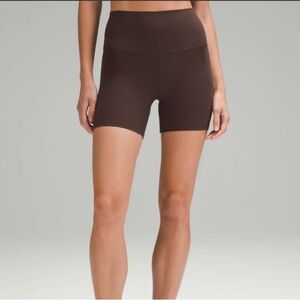 Lululemon Align 6” Shorts in Espresso